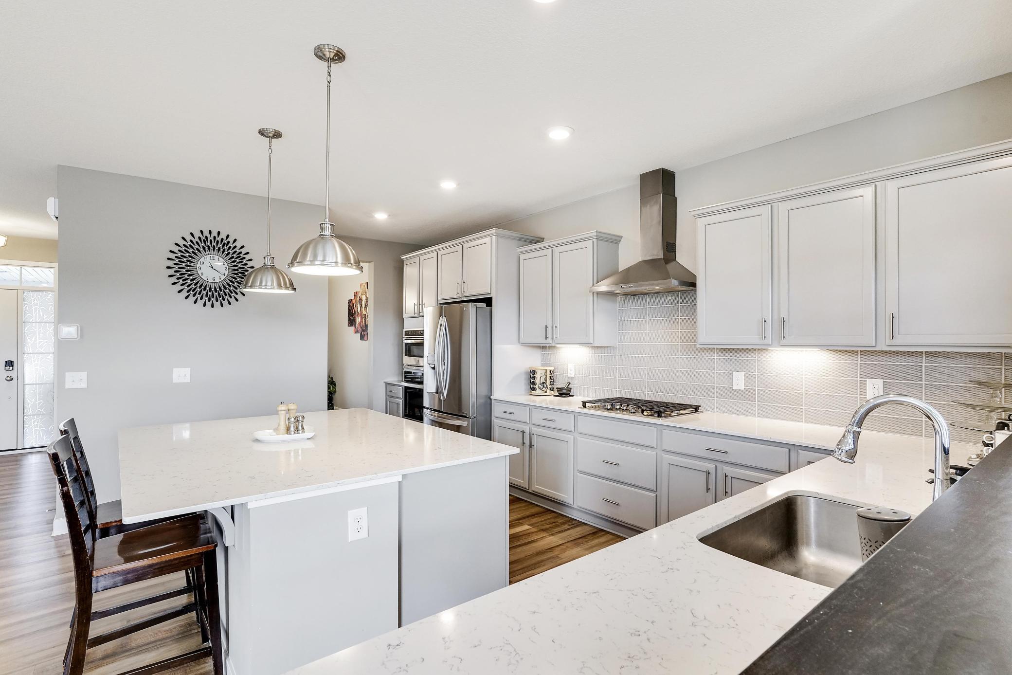 1980 Eagle Ridge Loop Shakopee, MN 55379 - Photo 10 of 43