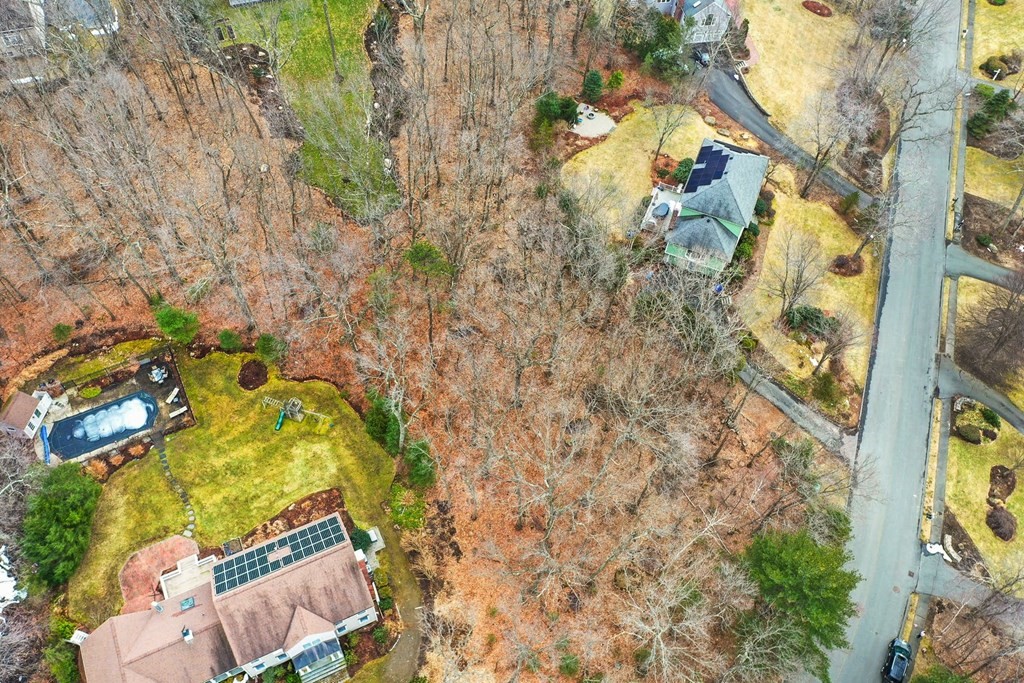 14 Kimball Road Hopkinton, MA 01748 - Photo 4 of 5 Gallery Image 4