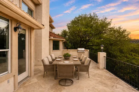 $2,339,000 | 2901 Demona Drive, Austin, TX 78733