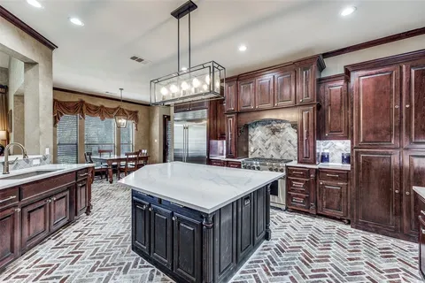 $2,525,000 | 6428 Lavendale Avenue, Dallas, TX 75230