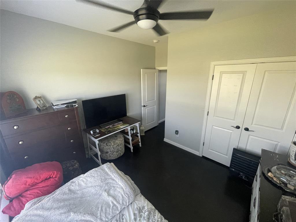 2622 Refuge Road Sherman, TX 75092 - Photo 19 of 34 BEDROOM 2