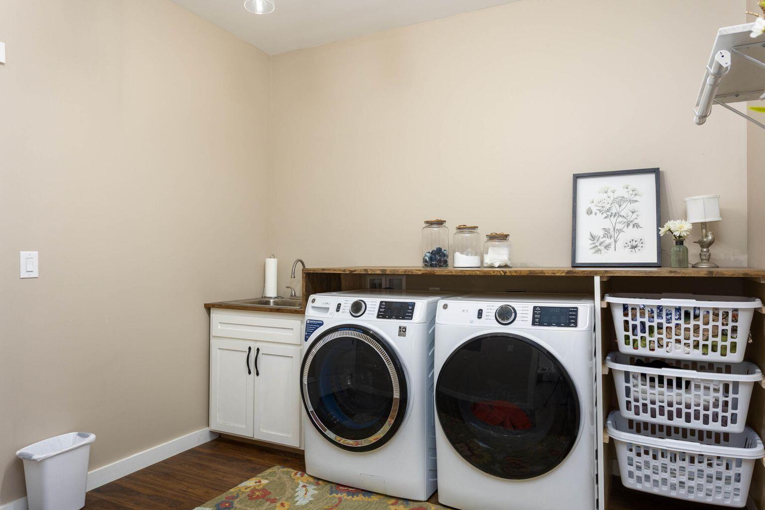 340 Melrose Place Dayton, TN 37321 - Photo 36 of 60 Laundry