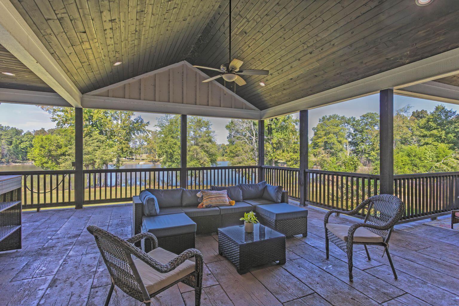340 Melrose Place Dayton, TN 37321 - Photo 43 of 60 Back Porch