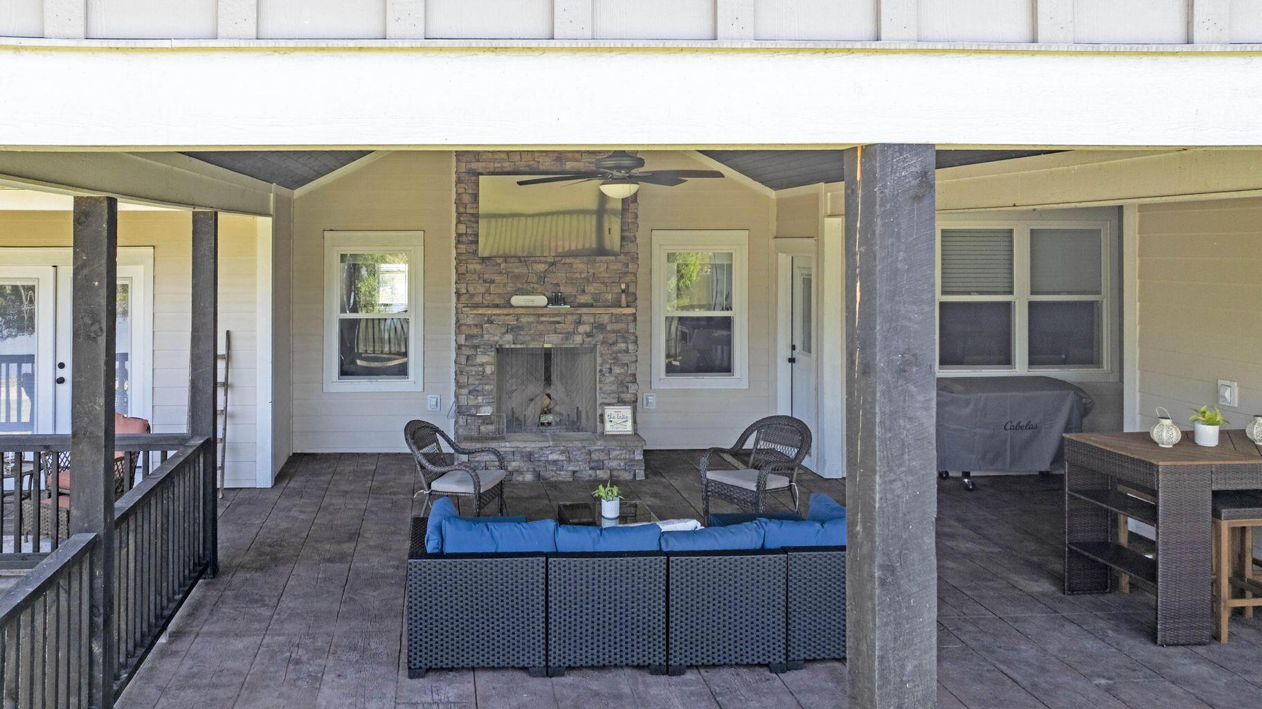 340 Melrose Place Dayton, TN 37321 - Photo 46 of 60 Back Porch