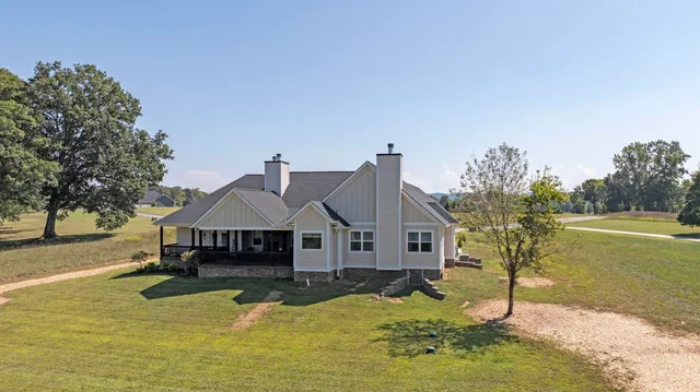 $995,000 | 340 Melrose Place, Dayton, TN 37321