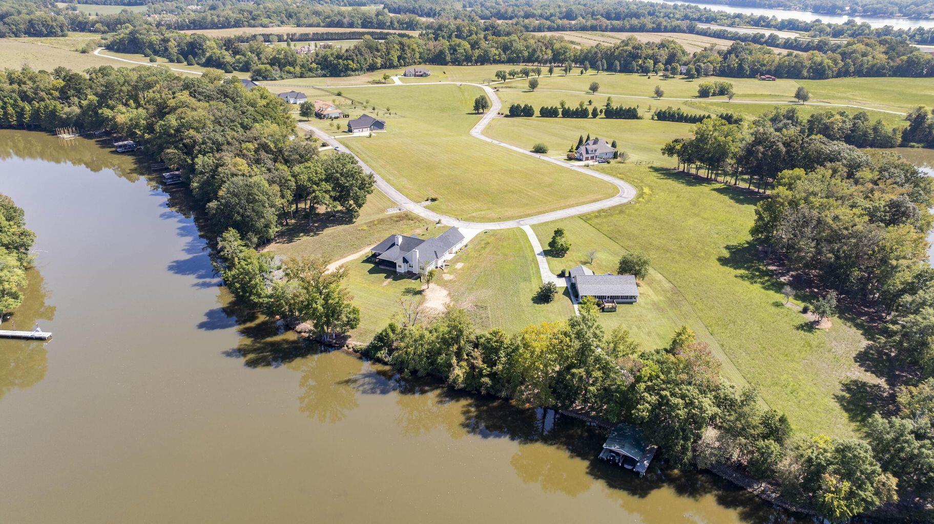 340 Melrose Place Dayton, TN 37321 - Photo 55 of 60 Aerial