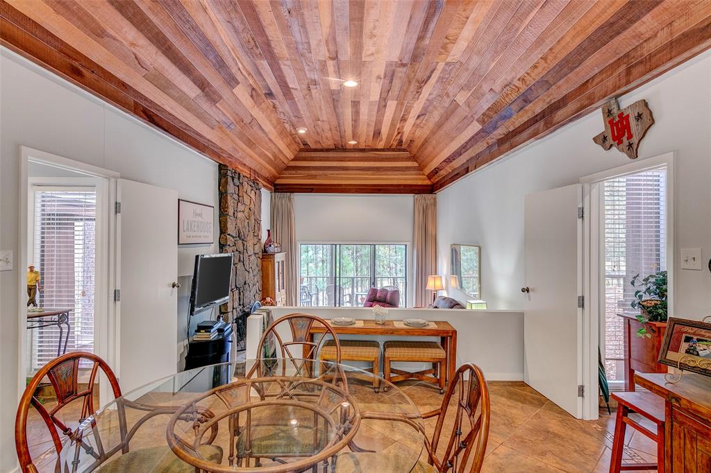 319 Fairway Villa Brookeland Tx  