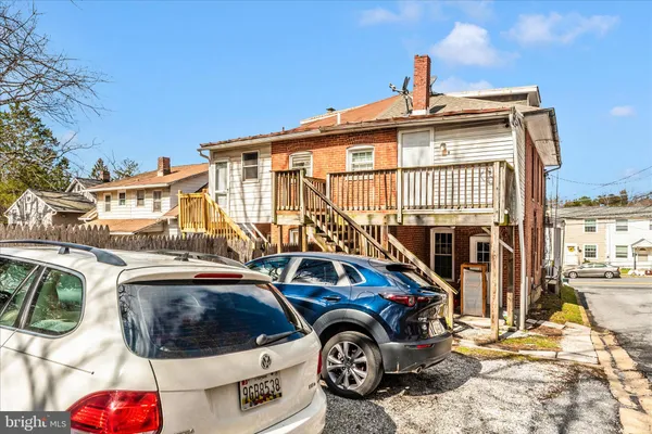 $290,000 | 71 Bond Street, Westminster, MD 21157