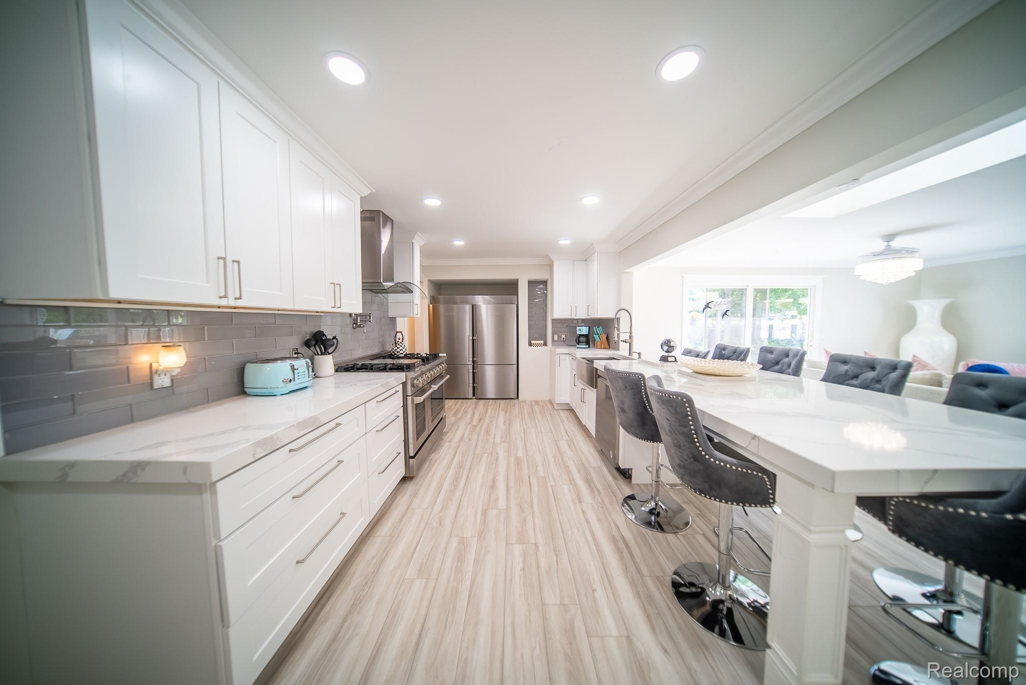 7599 Clintonville Road Clarkston, MI 48348 - Photo 12 of 39 7599 Clintonville-15.jpg