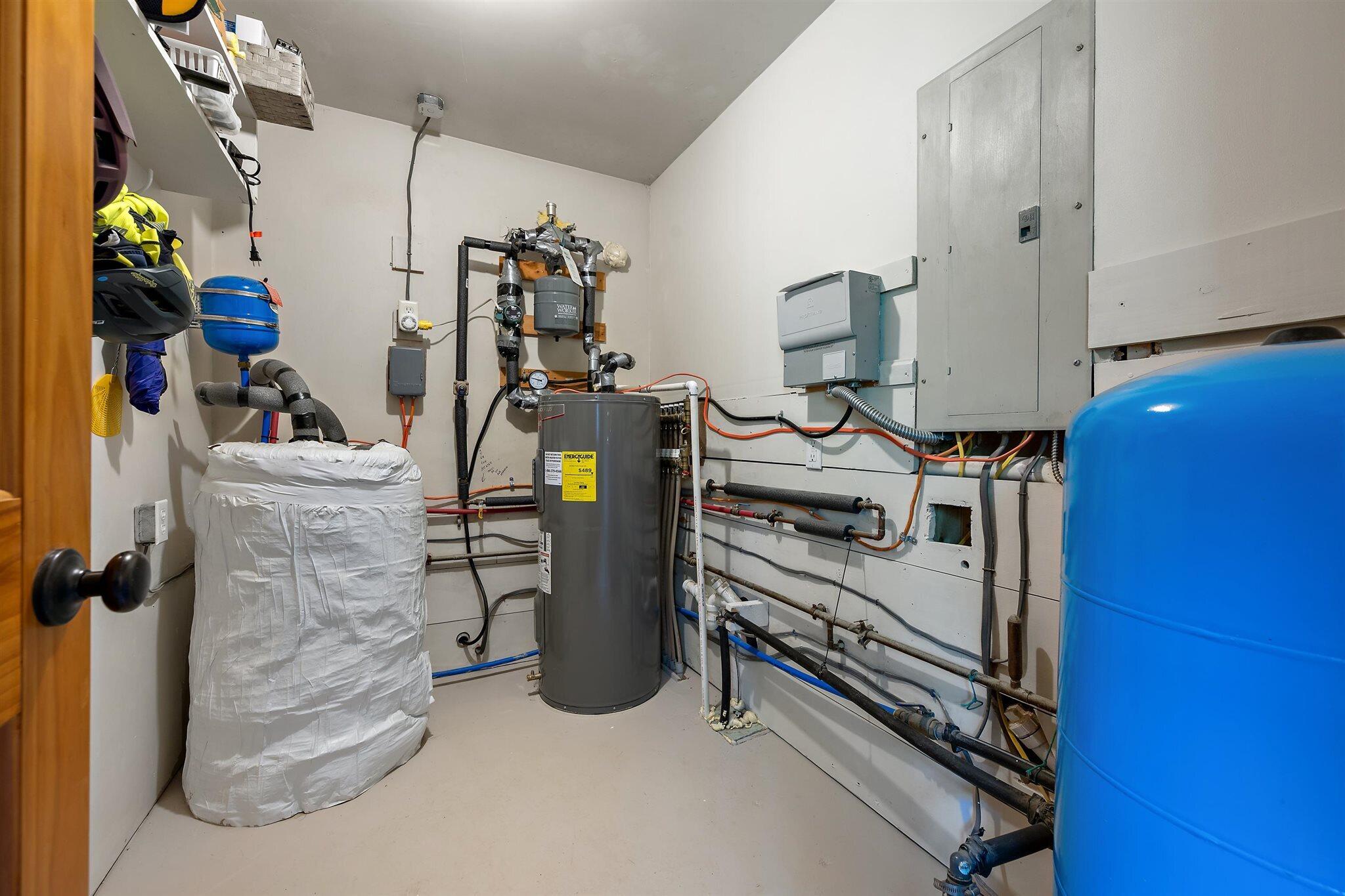 55 Edgewater Lane Bucksport, ME 04416 - Photo 21 of 45 28-Utility Room