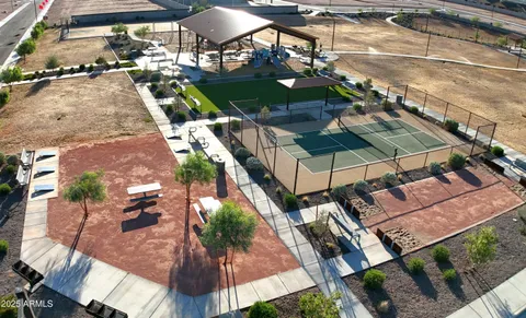 $529,990 | 18195 La Senda Drive West, Surprise, AZ 85387