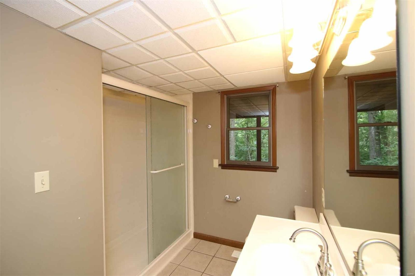 12827 Landolt Road Highland, IL 62249 - Photo 15 of 53