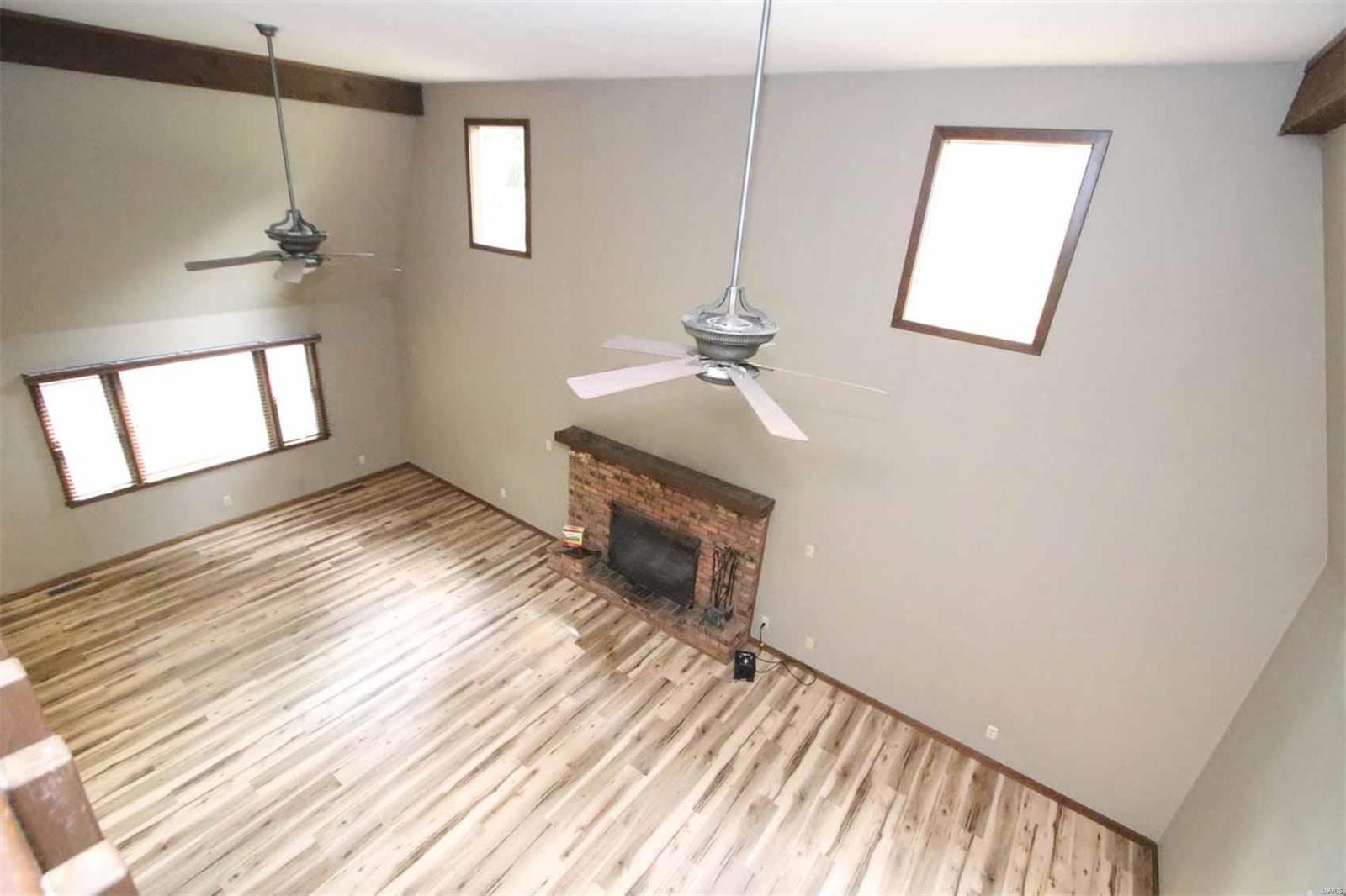 12827 Landolt Road Highland, IL 62249 - Photo 19 of 53