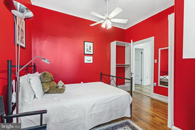 a view of hallway with washer and dryer