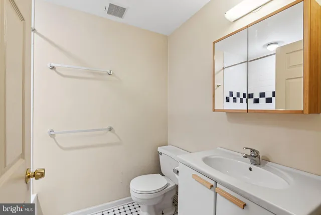 a view of a storage & utility room