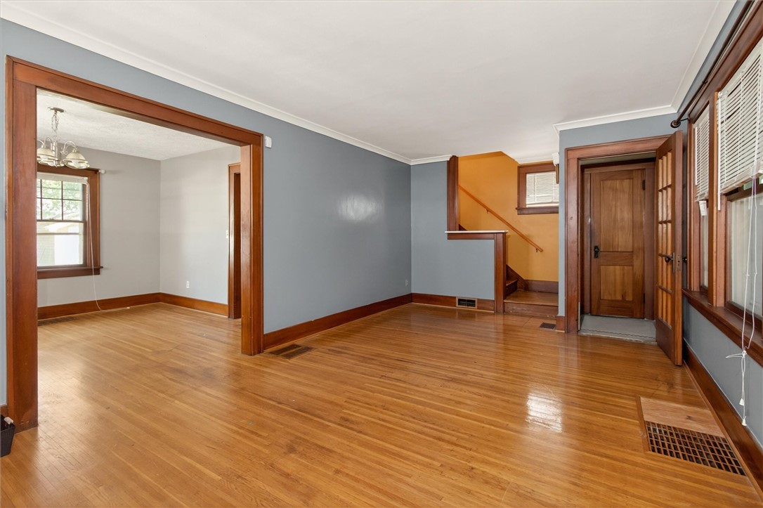 80 Pershing Drive Rochester, NY 14609 - Photo 13 of 37