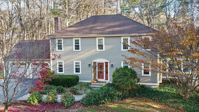 $725,000 | 166 Armsby Road, Sutton, MA 01590