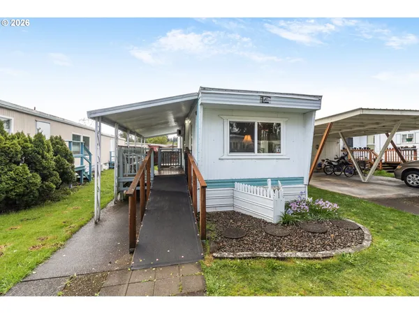 $29,900 | 205 South 54th Street, Unit 10, Springfield, OR 97478