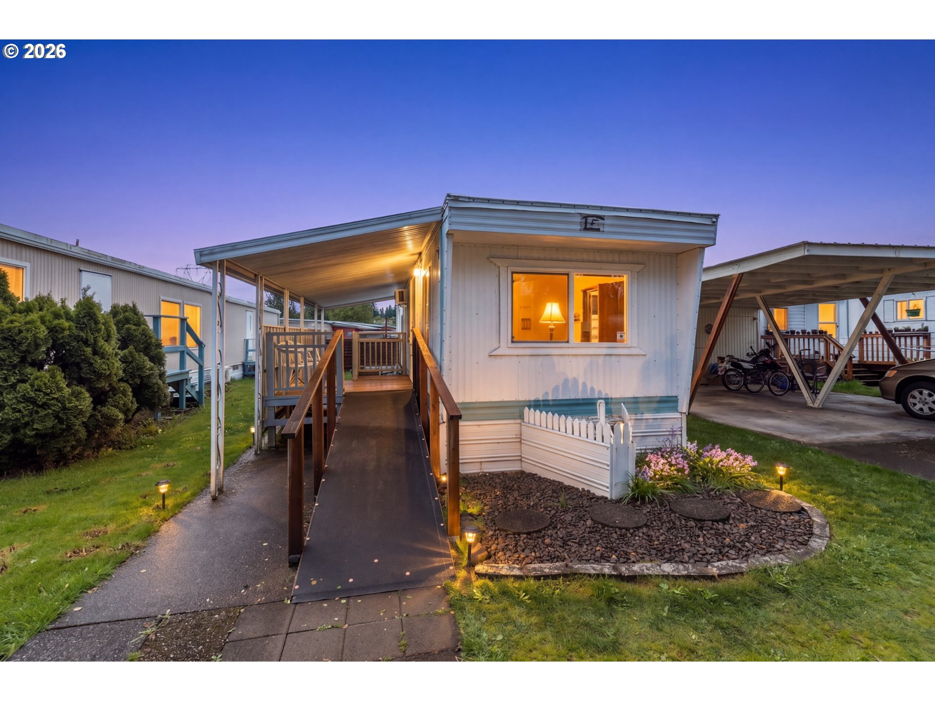 205 South 54th Street, Unit 10 Springfield, OR 97478 - Photo 40 of 42 Community Amenities