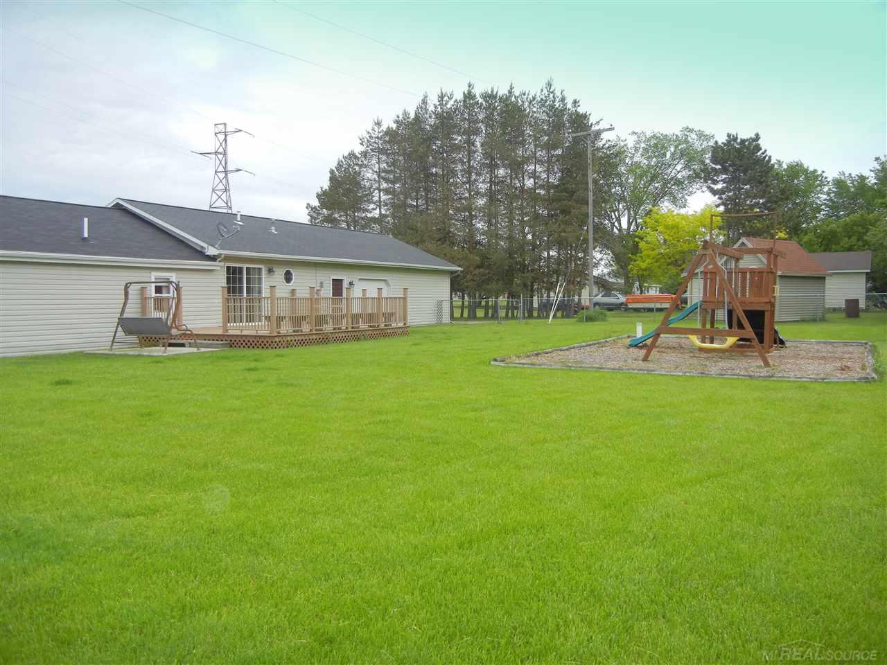 2520 East Copas Road Owosso, MI 48867 - Photo 21 of 22 31320655-24.JPG