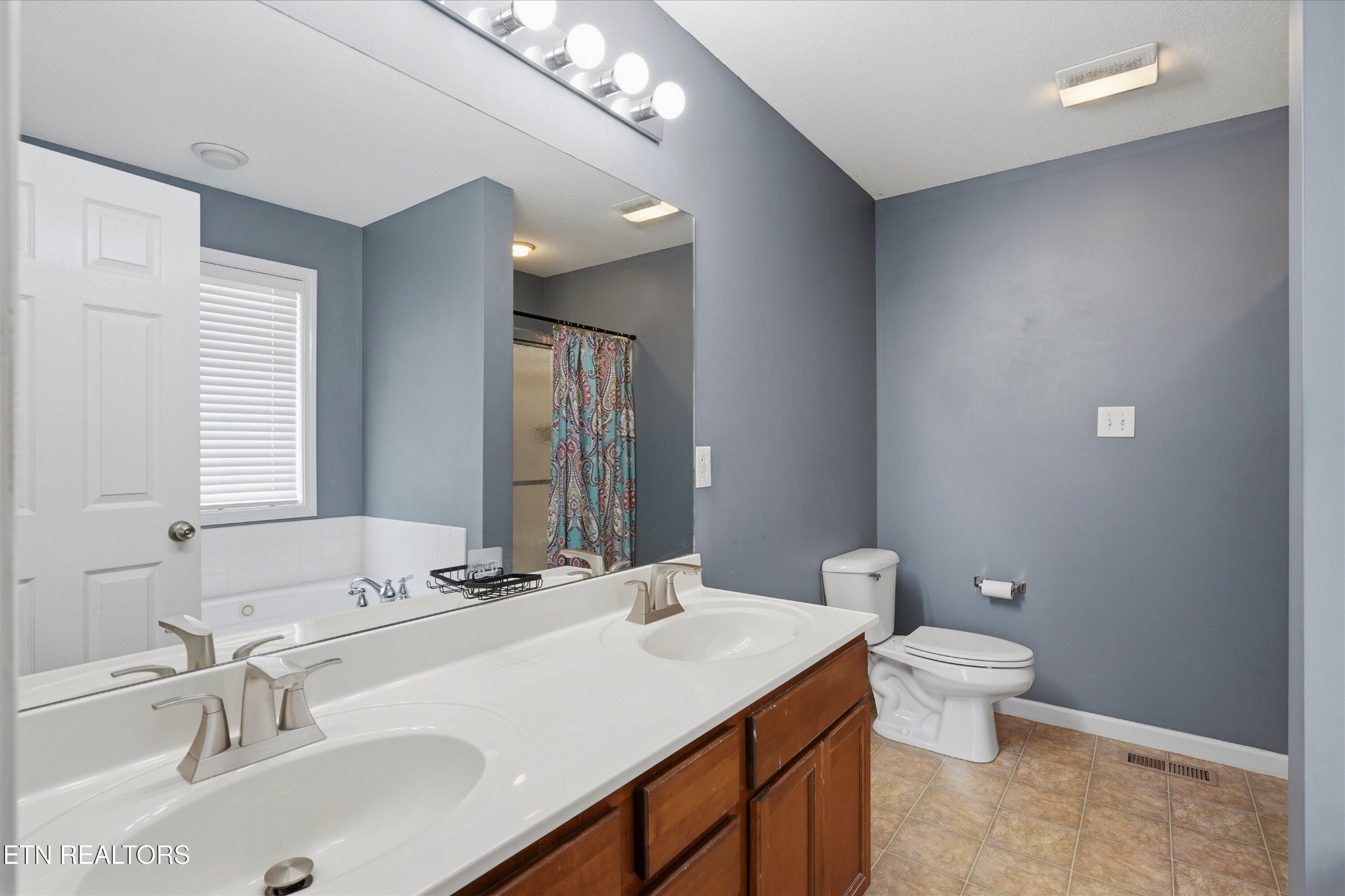 3330 Hunt Crest Road Knoxville, TN 37931 - Photo 16 of 29 Gallery Image 16