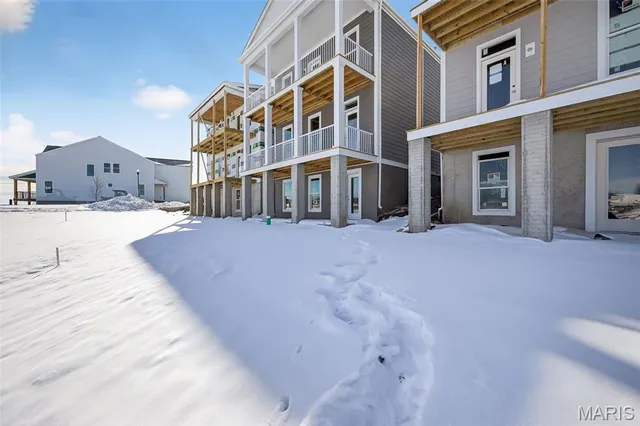 $462,990 | 238 Marais Temps Clair Drive, St. Charles, MO 63301