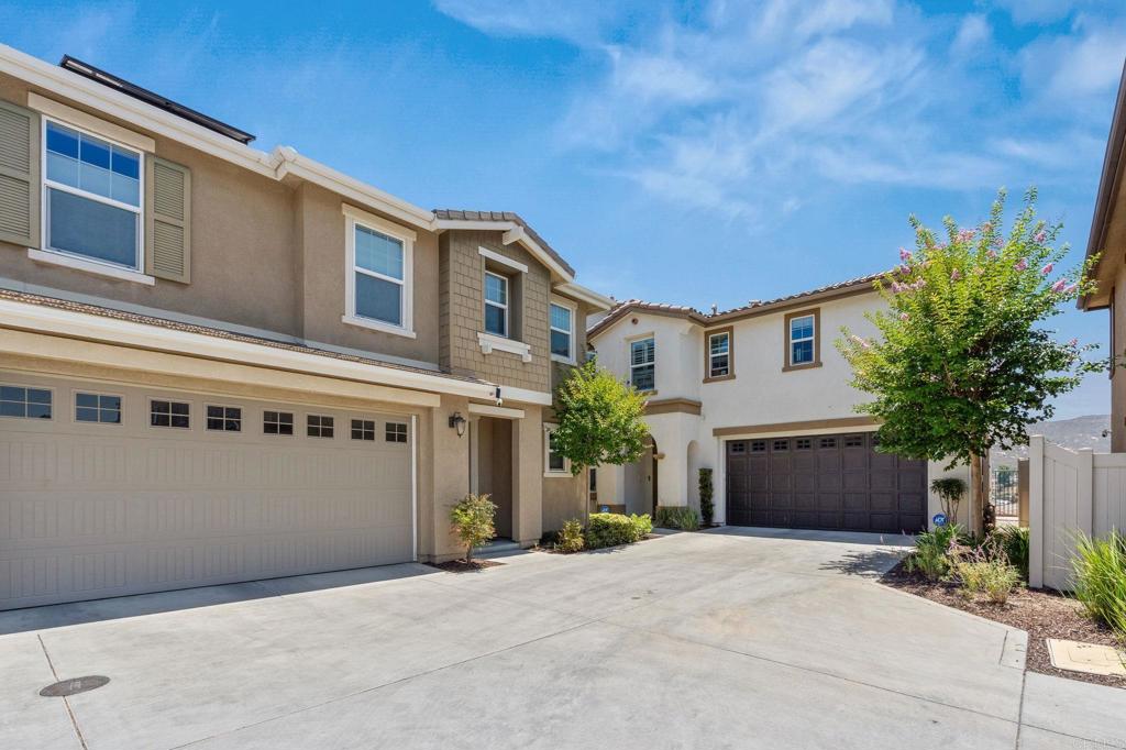 13238 Mystic Way Lakeside, CA 92040 - Photo 45 of 65 Driveway