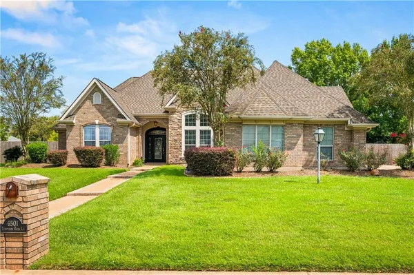 $479,900 | 6501 Tennyson Oaks Lane, Alexandria, LA 71301