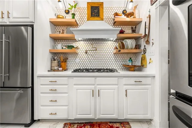 $479,900 | 6501 Tennyson Oaks Lane, Alexandria, LA 71301