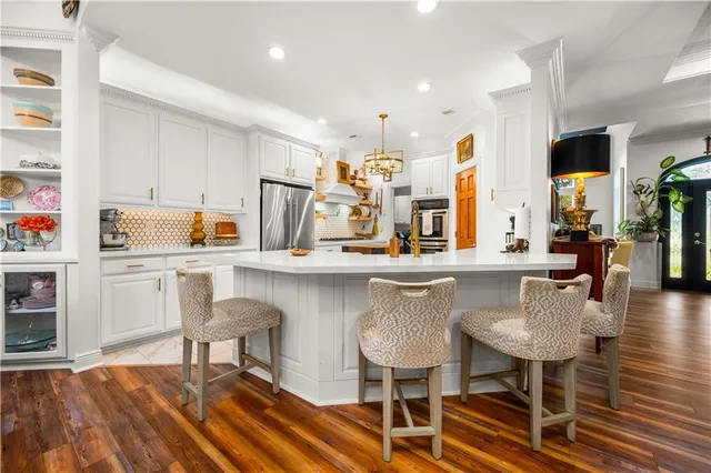 $479,900 | 6501 Tennyson Oaks Lane, Alexandria, LA 71301