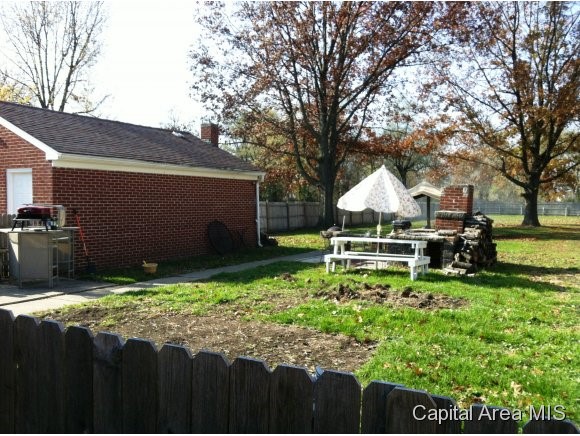 129 North 22nd Street Springfield, IL 62703 - Photo 8 of 8