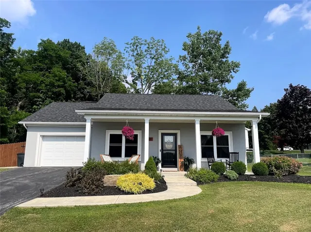 $268,500 | 128 Prospect Street, Auburn, NY 13021