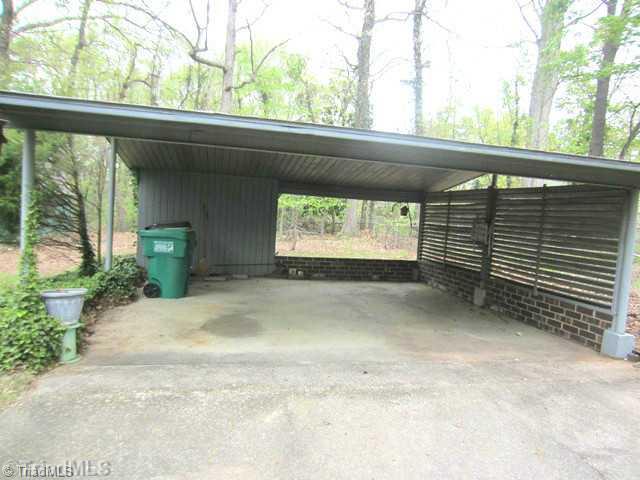 408 Rockspring Road High Point, NC 27262 - Photo 12 of 13 Parking Lot/Garage.
