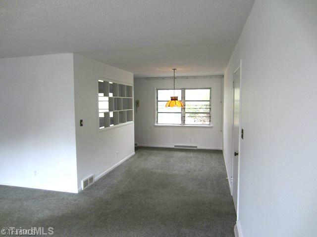 408 Rockspring Road High Point, NC 27262 - Photo 3 of 13 Dining Room.