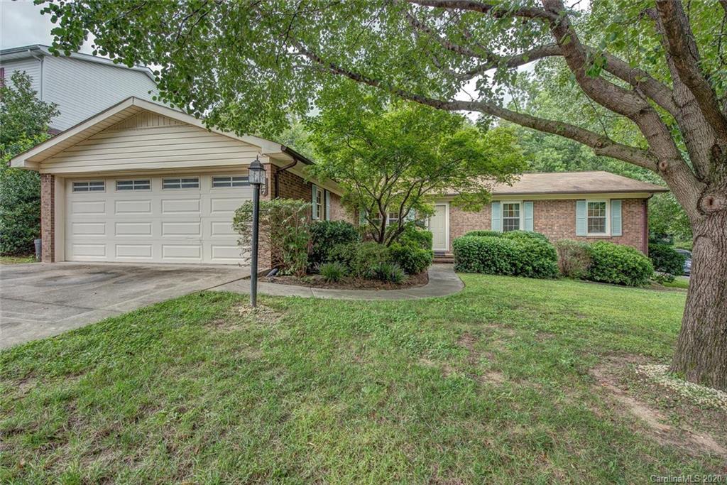 627 Spring Street Southwest Concord, NC 28025 - Photo 2 of 32 Gallery Image 2
