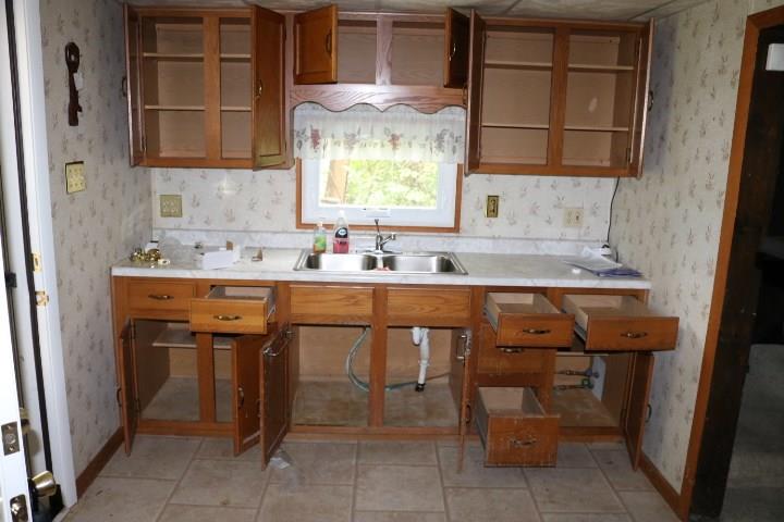 224 Harbison Road Sarver, PA 16055 - Photo 5 of 8