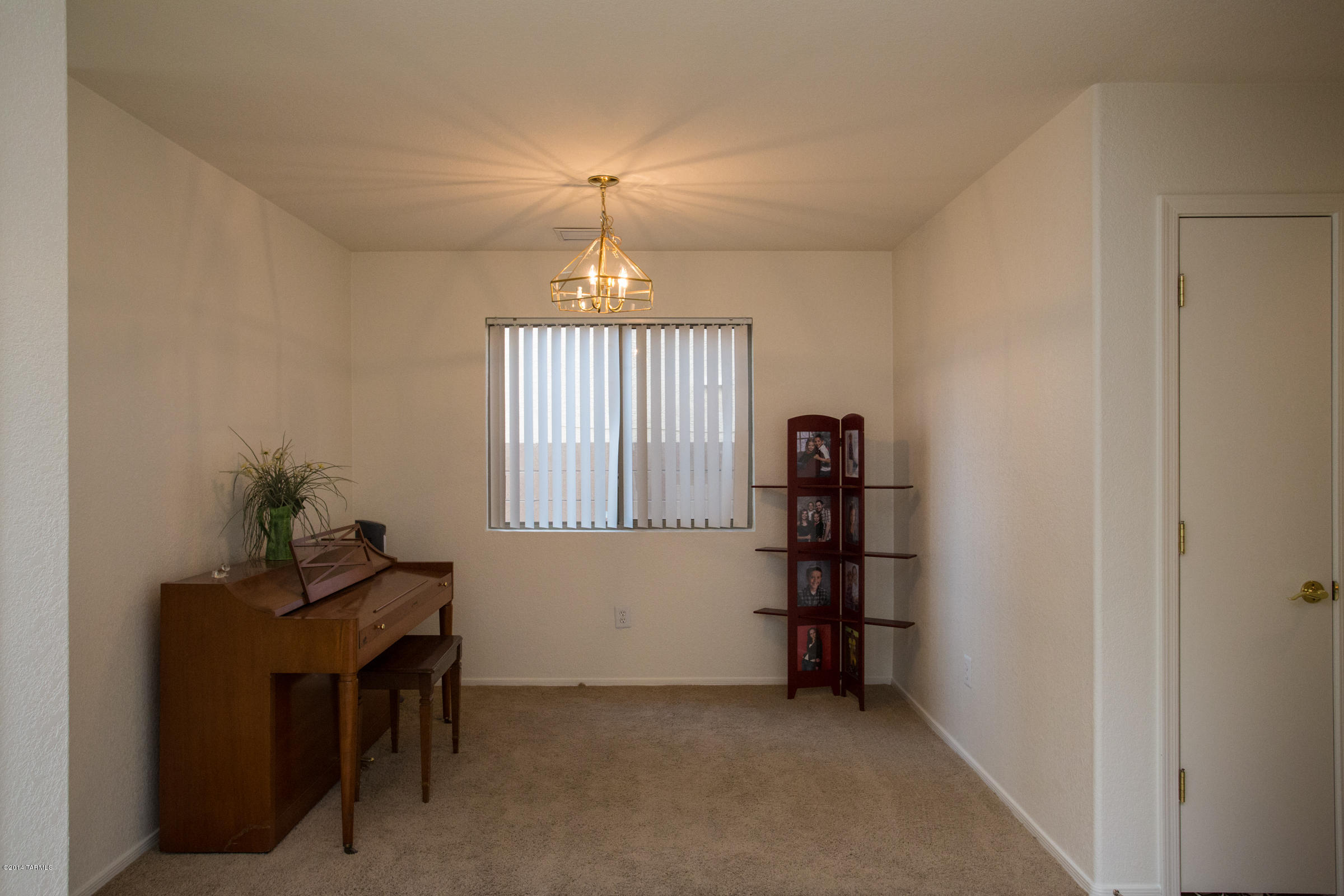2475 West Rau River Road Tucson, AZ 85705 - Photo 4 of 23 Gallery Image 4