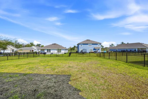 $2,700 | 25 Riverwalk Crossing, Freeport, FL 32439