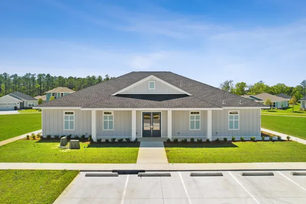 $2,700 | 25 Riverwalk Crossing, Freeport, FL 32439