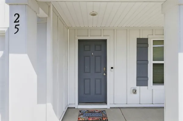 $2,700 | 25 Riverwalk Crossing, Freeport, FL 32439