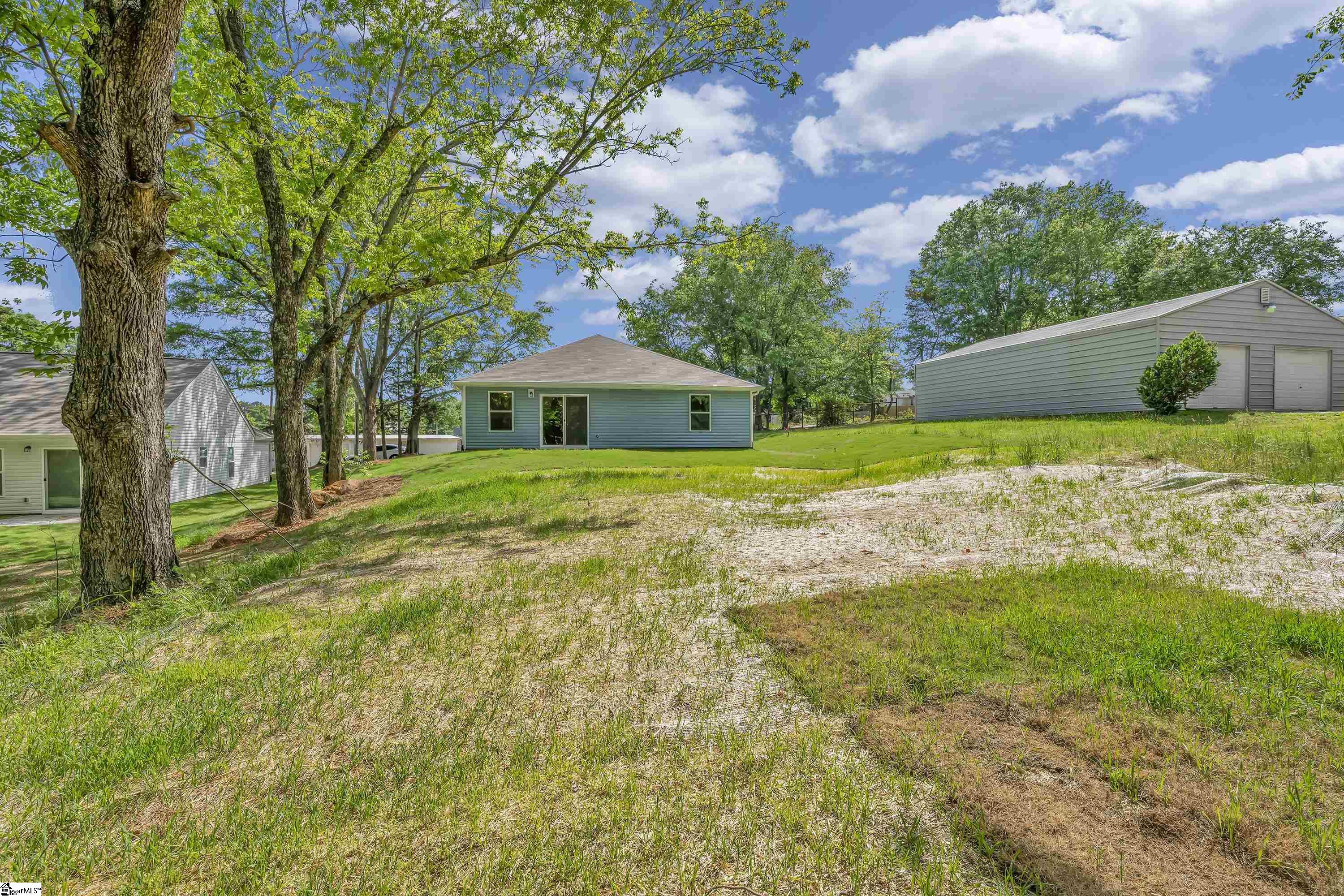 205 Lofty Ridge Road Greenville, SC 29609 - Photo 20 of 28 Gallery Image 20