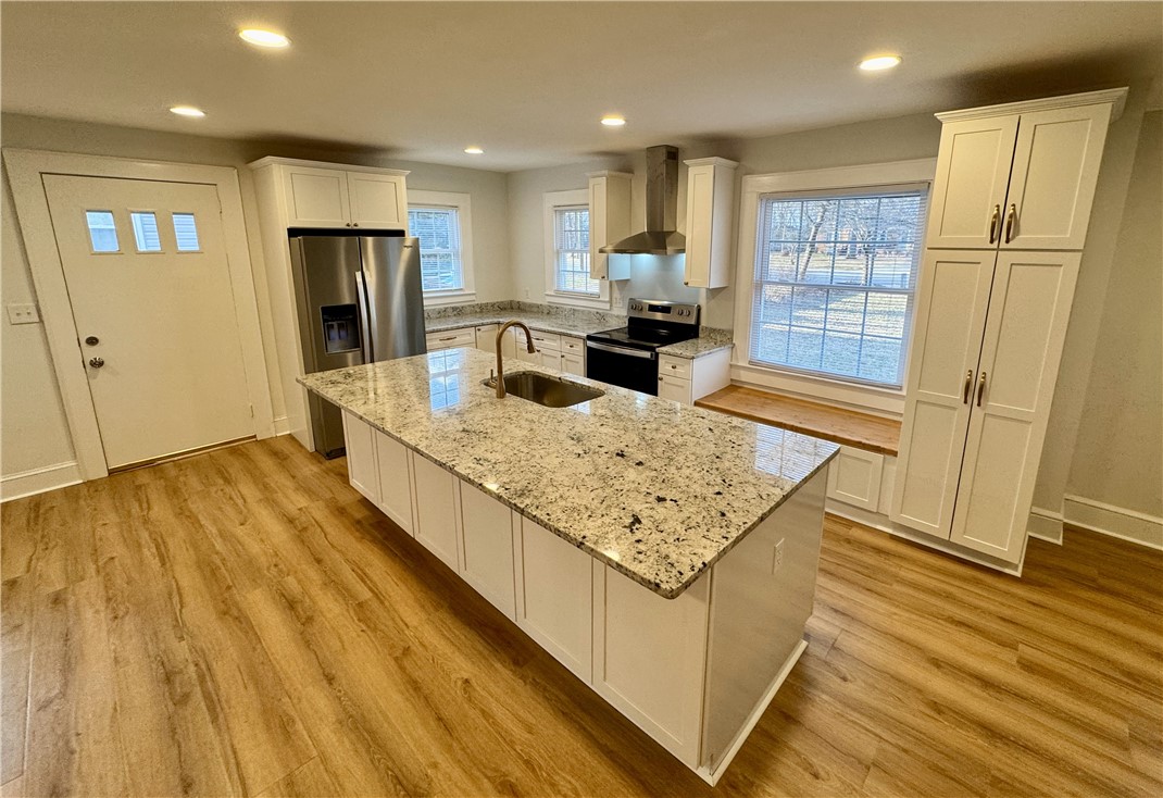 215 Whitehall Road Anderson, SC 29625 - Photo 2 of 20