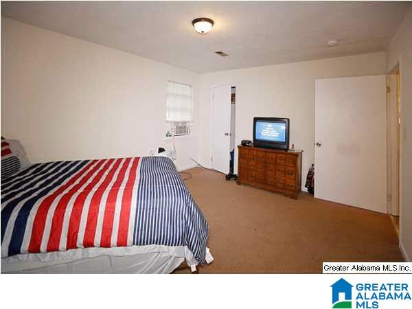 8144 Rugby Avenue Birmingham, AL 35206 - Photo 5 of 19