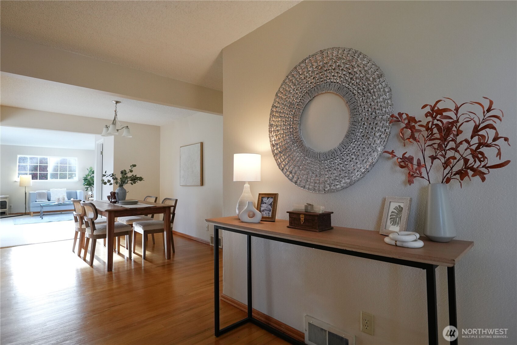 541 3rd Avenue South Edmonds, WA 98020 - Photo 11 of 25