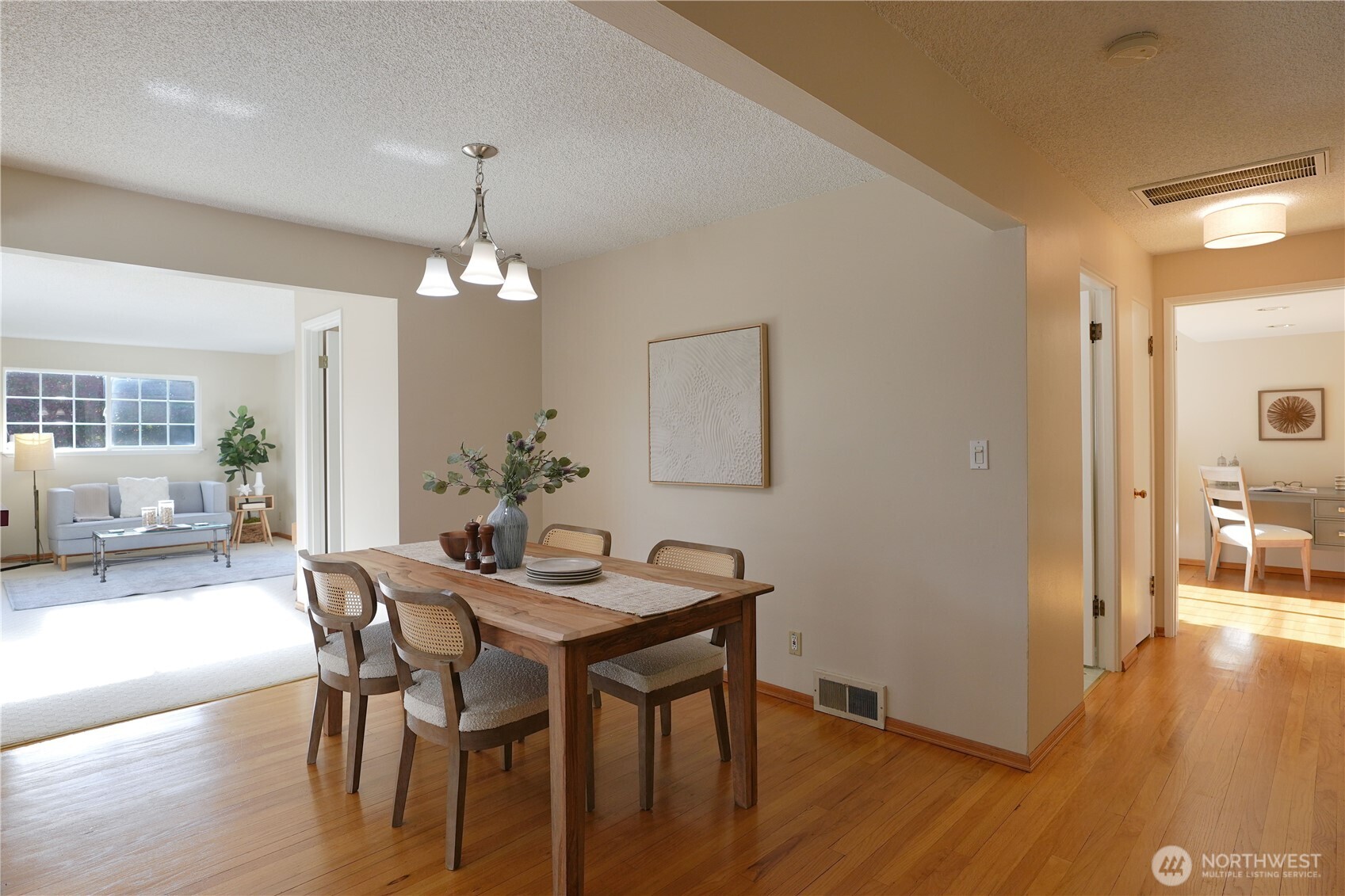541 3rd Avenue South Edmonds, WA 98020 - Photo 13 of 25
