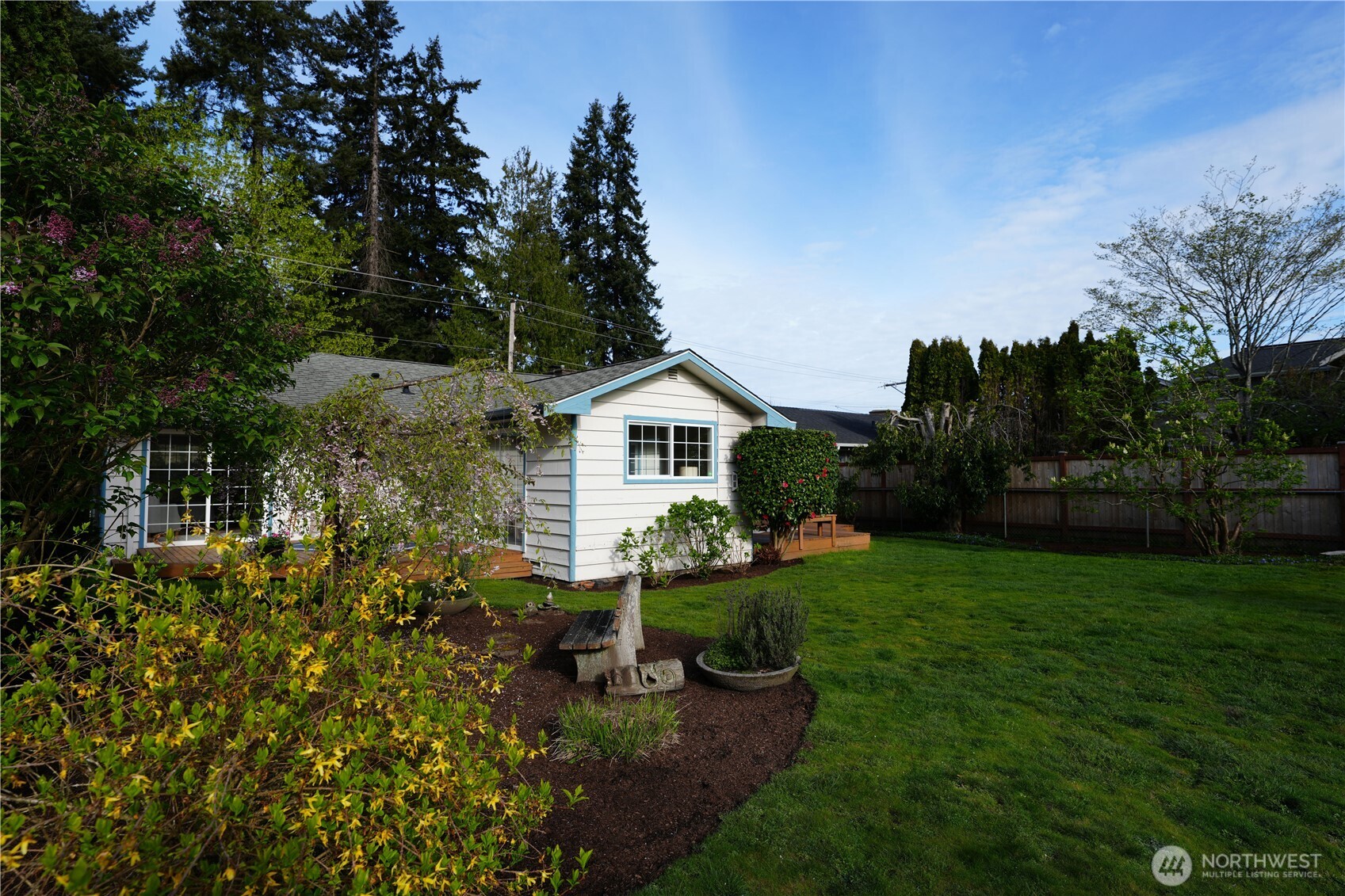 541 3rd Avenue South Edmonds, WA 98020 - Photo 7 of 25