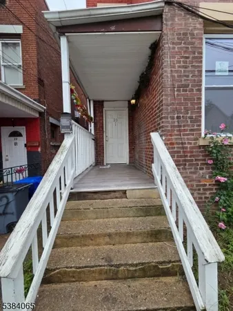 $2,000 | 20 North 7th Street, Unit 1, Paterson, NJ 07522