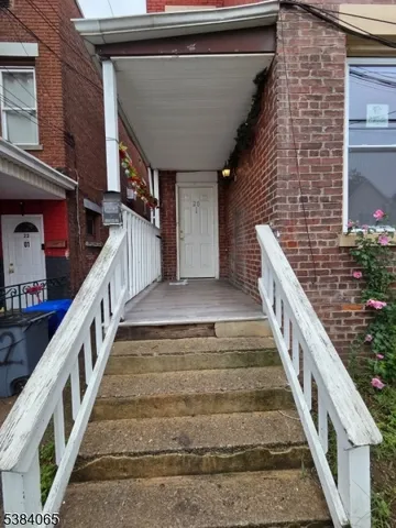 $2,200 | 20 North 7th Street, Unit 1, Paterson, NJ 07522