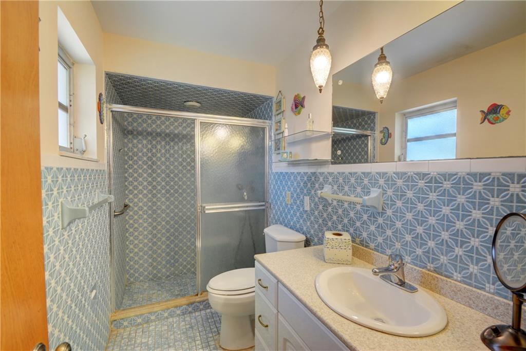 4893 Southeast Pilot Way Stuart, FL 34997 - Photo 13 of 28 Gallery Image 13