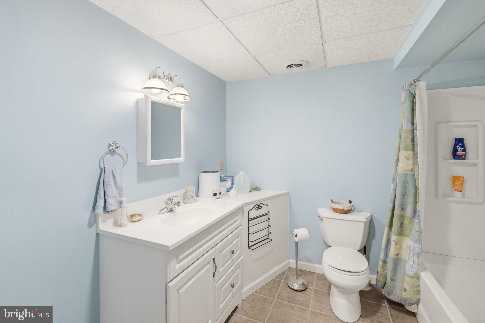 4095 Ross Road Bethlehem, PA 18020 - Photo 27 of 48